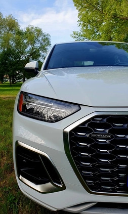 Audi Q5 Sportback cena 199999 przebieg: 43000, rok produkcji 2021 z Nysa małe 379